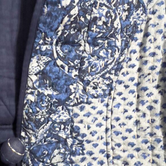 Soft Surroundings Jacket Petite Medium PS Blue Quilted Stitch Floral Cottage - Picture 5 of 9